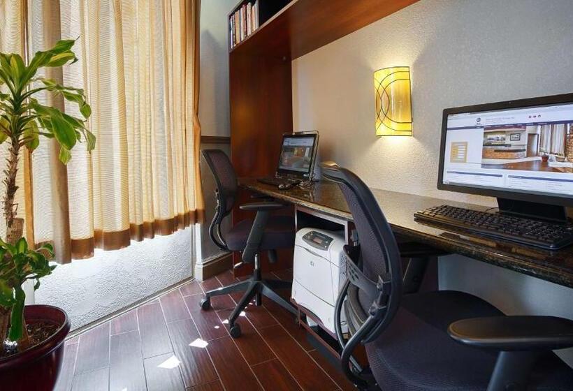 هتل Best Western Heritage Inn   Chattanooga