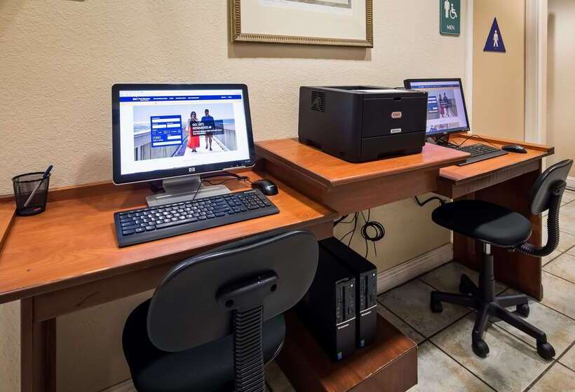 ホテル Best Western Heritage Inn