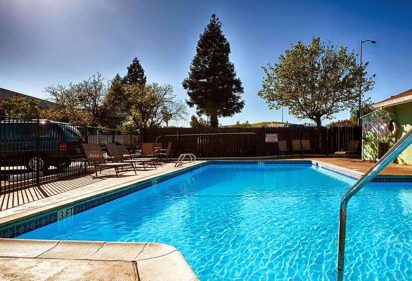 酒店 Best Western Heritage Inn