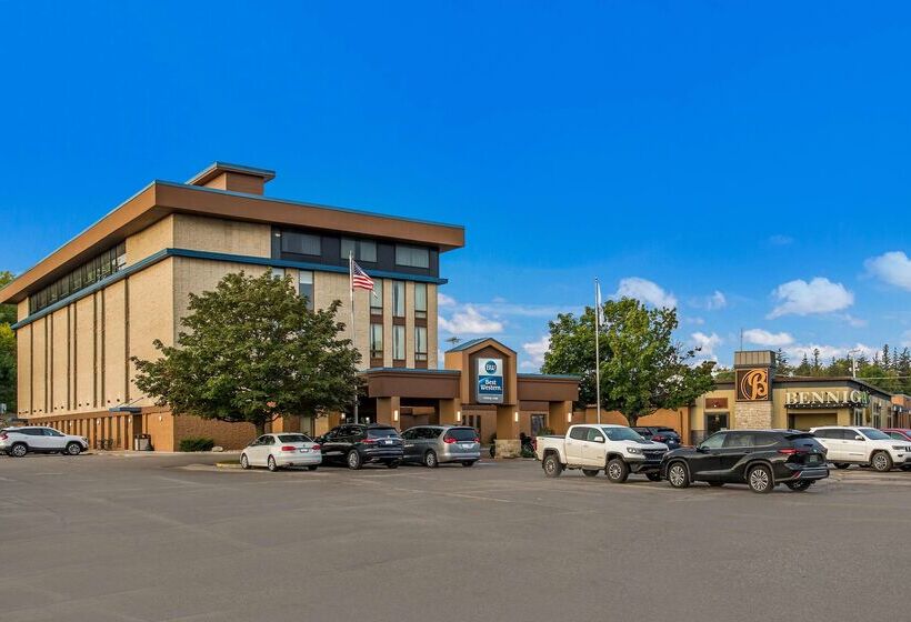 בית מלון כפרי Best Western Holiday Lodge