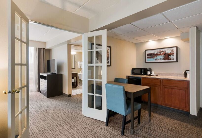 בית מלון כפרי Best Western Holiday Lodge