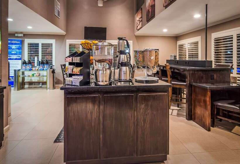 فندق Best Western Inn