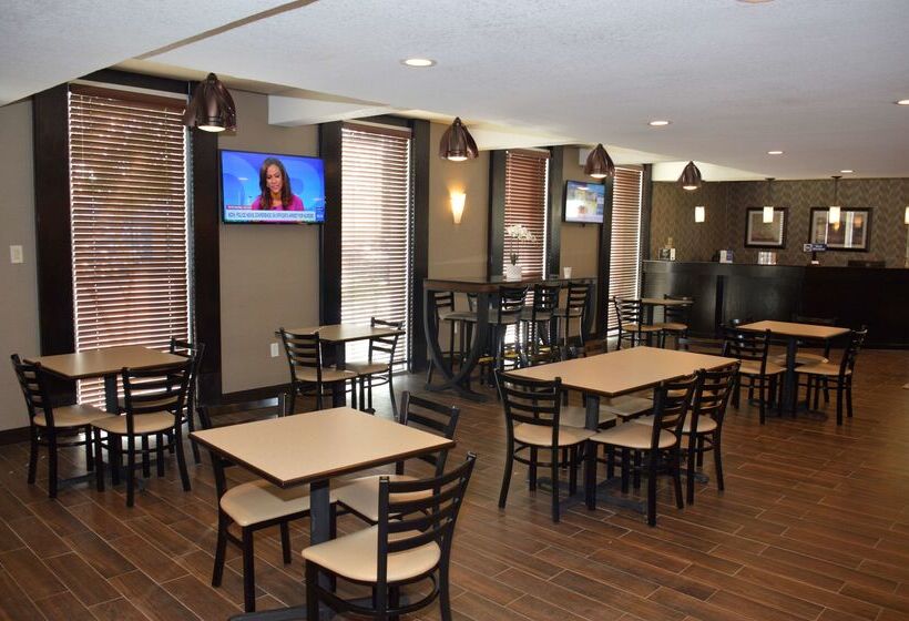 هتل Best Western Inn Of Del Rio