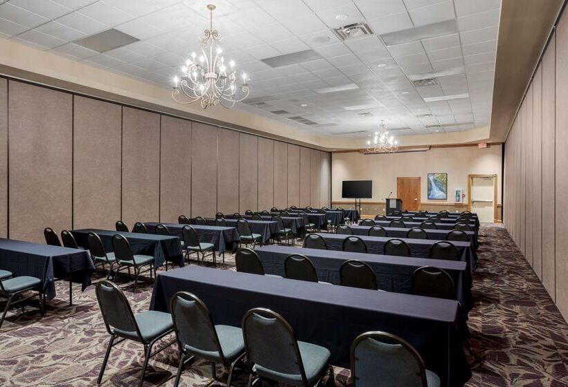 فندق Best Western Inn Of The Ozarks