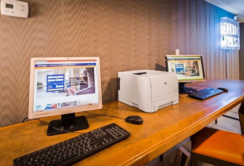 Best Western Innsuites Phoenix Hotel & Suites