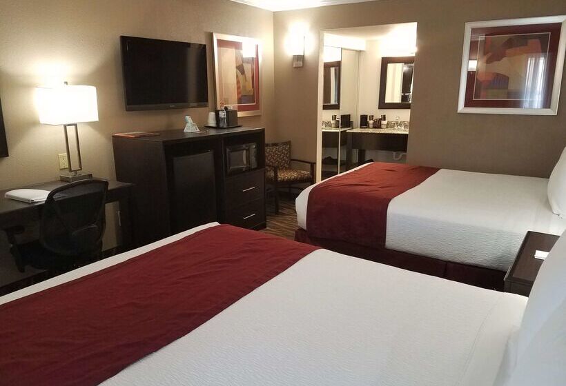 Best Western Innsuites Tucson Foothills Hotel & Suites