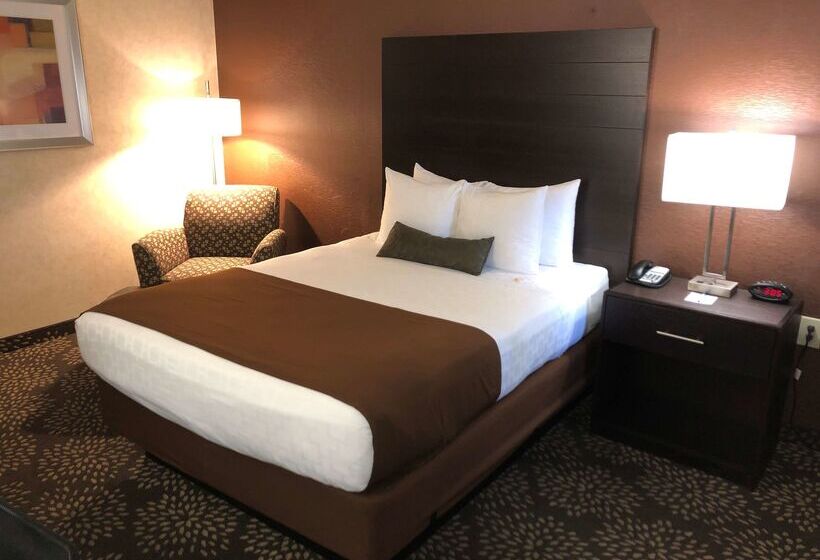 Best Western Innsuites Tucson Foothills Hotel & Suites