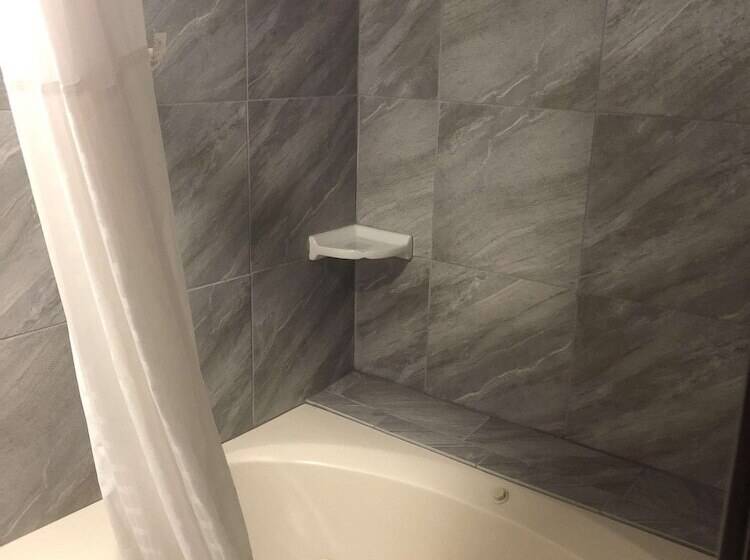 Best Western Innsuites Tucson Foothills Hotel & Suites