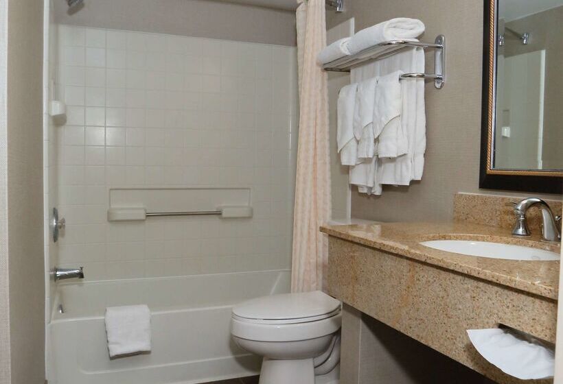 فندق Best Western La Plata Inn