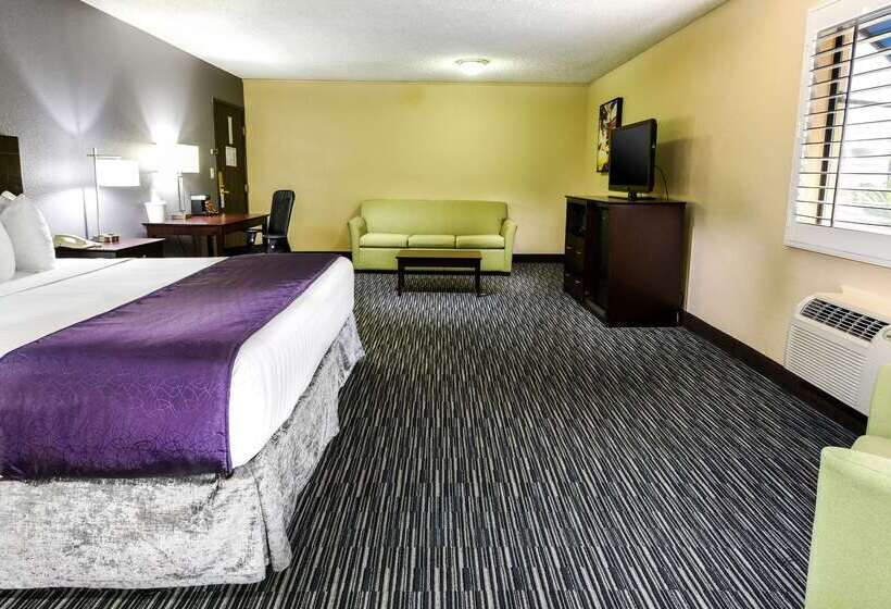 בית מלון כפרי Best Western Mccarran Inn