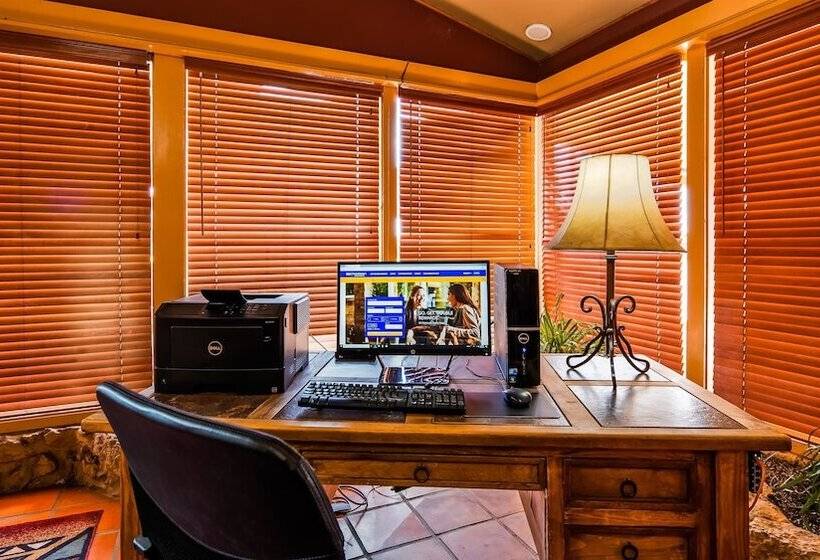 Отель Best Western Mission Inn