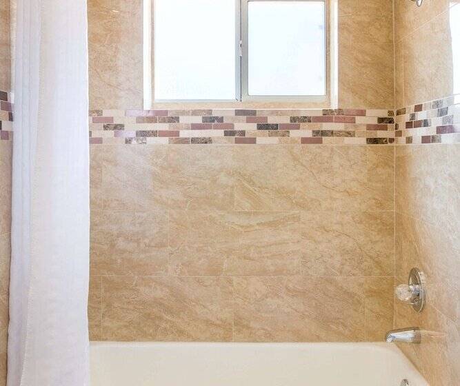 Отель Best Western Mission Inn