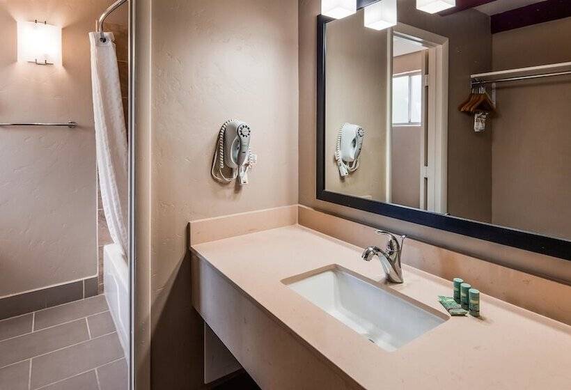 Отель Best Western Mission Inn