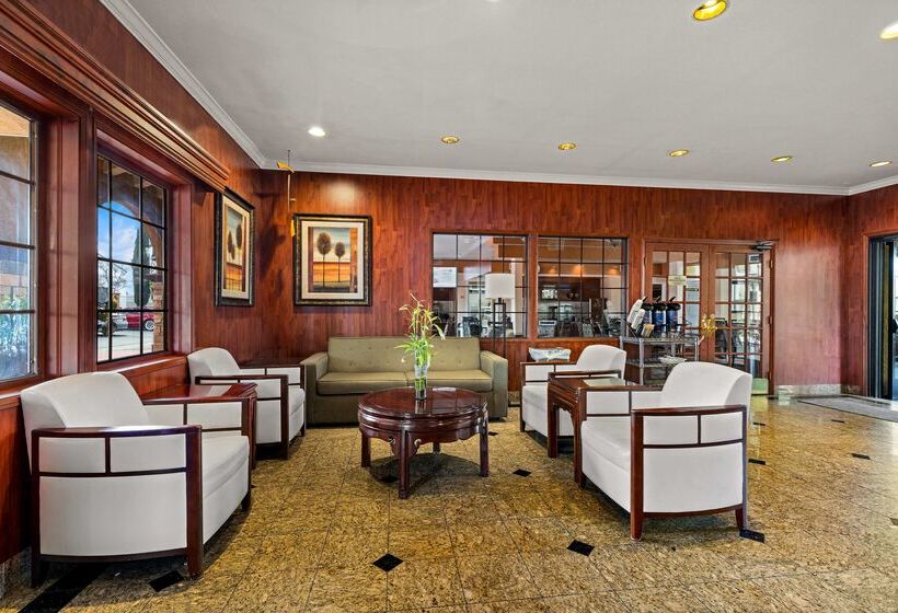 Best Western Moreno Hotel & Suites