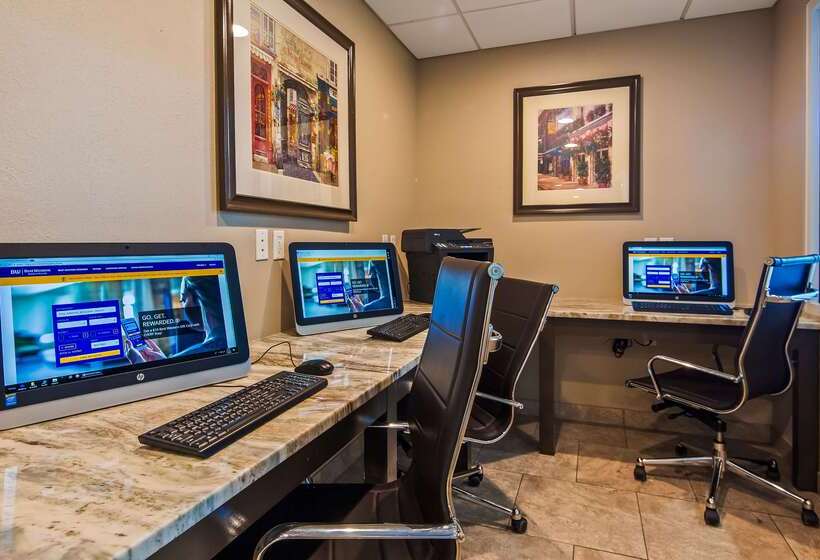 فندق Best Western Naples Plaza