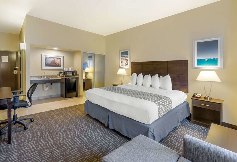 فندق Best Western Naples Plaza