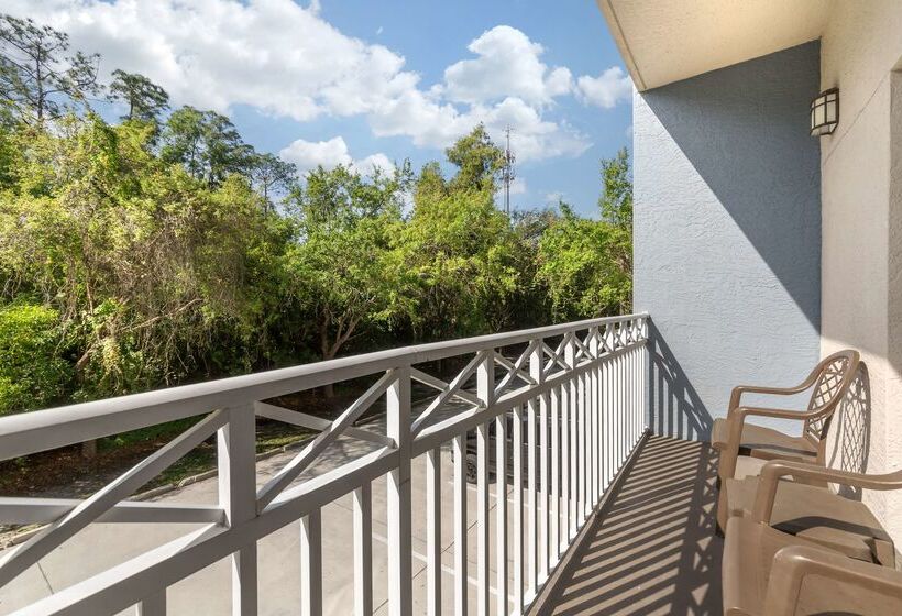 فندق Best Western Naples Plaza