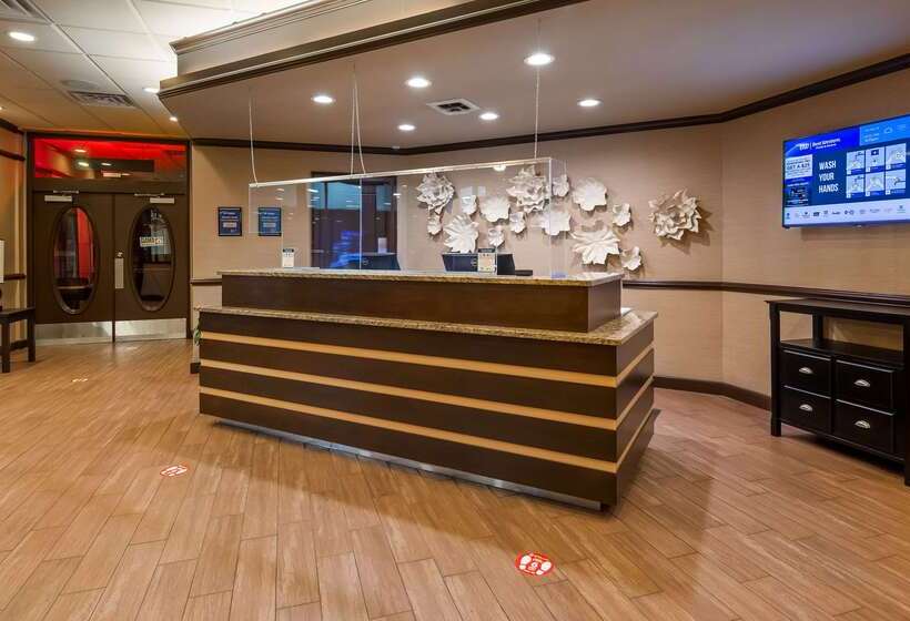 فندق Best Western Newport Inn