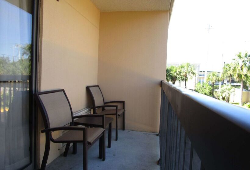 Отель Best Western Oak Manor