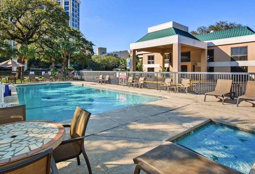 Отель Best Western Oak Manor