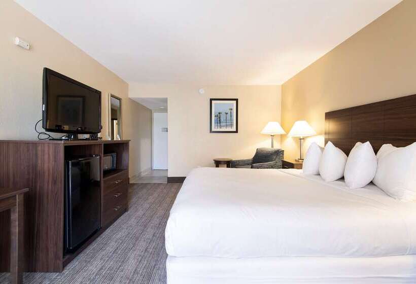 فندق Best Western Oceanside Inn