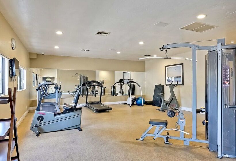 فندق Best Western Oceanside Inn