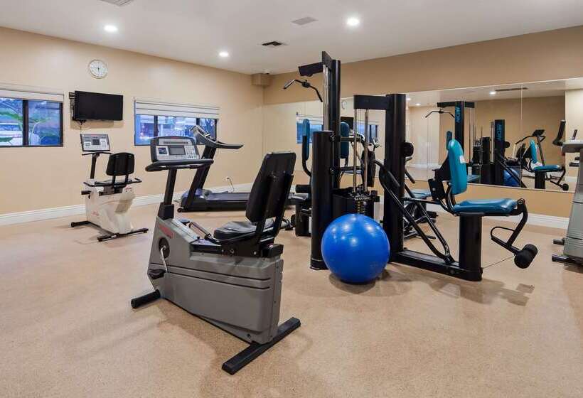 فندق Best Western Oceanside Inn