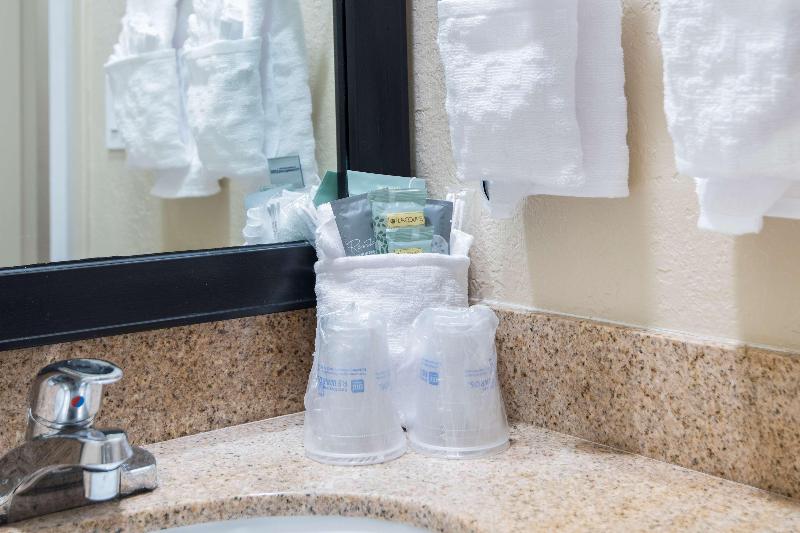 فندق Best Western Oceanside Inn