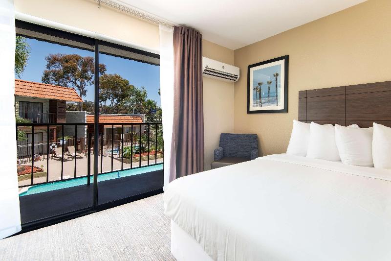 فندق Best Western Oceanside Inn