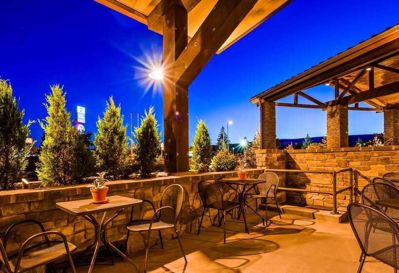 فندق Best Western Outlaw Inn