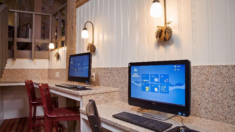 فندق Best Western Outlaw Inn