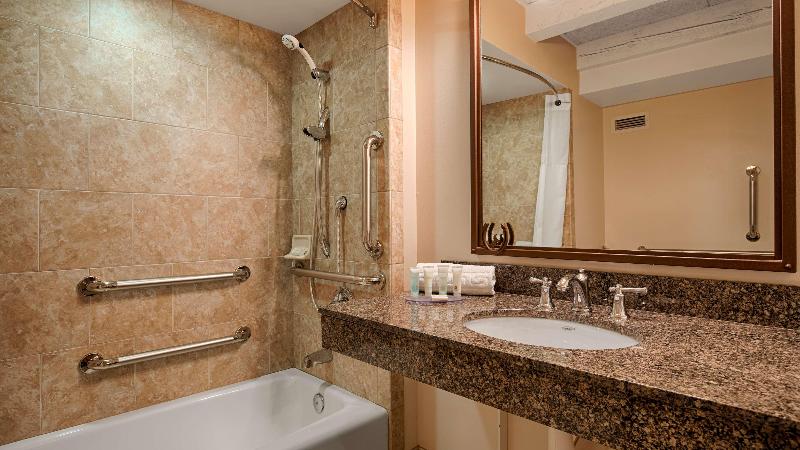 فندق Best Western Outlaw Inn