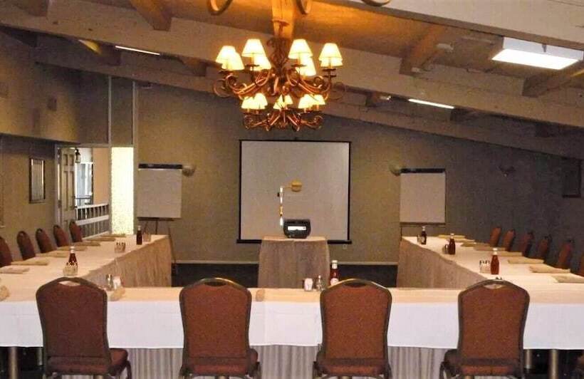 فندق Best Western Outlaw Inn