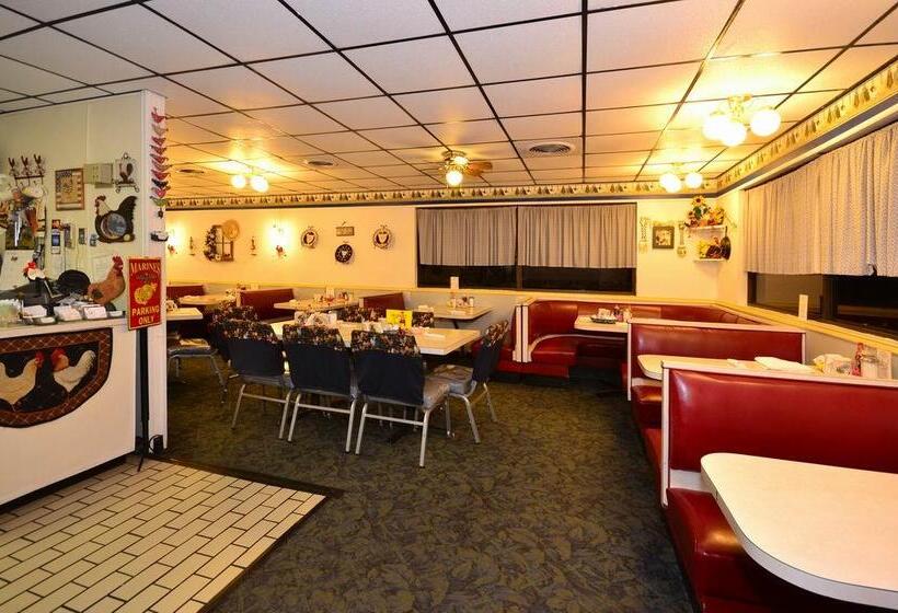 ホテル Best Western Palestine Inn