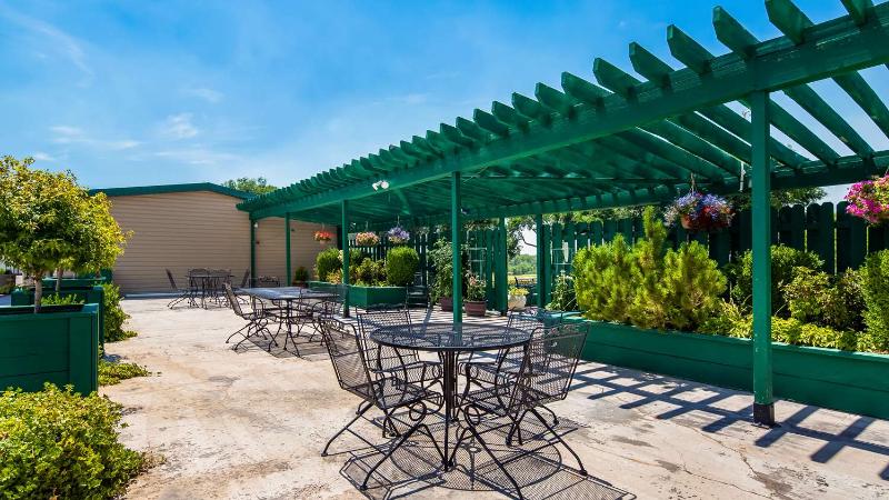 בית מלון כפרי Best Western Paradise Inn & Resort