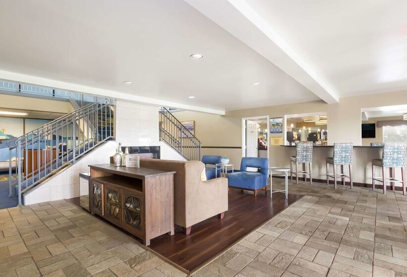 فندق Best Western Parkside Inn