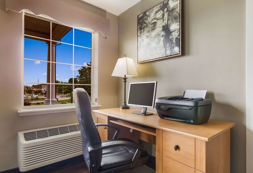 فندق Best Western Parkside Inn