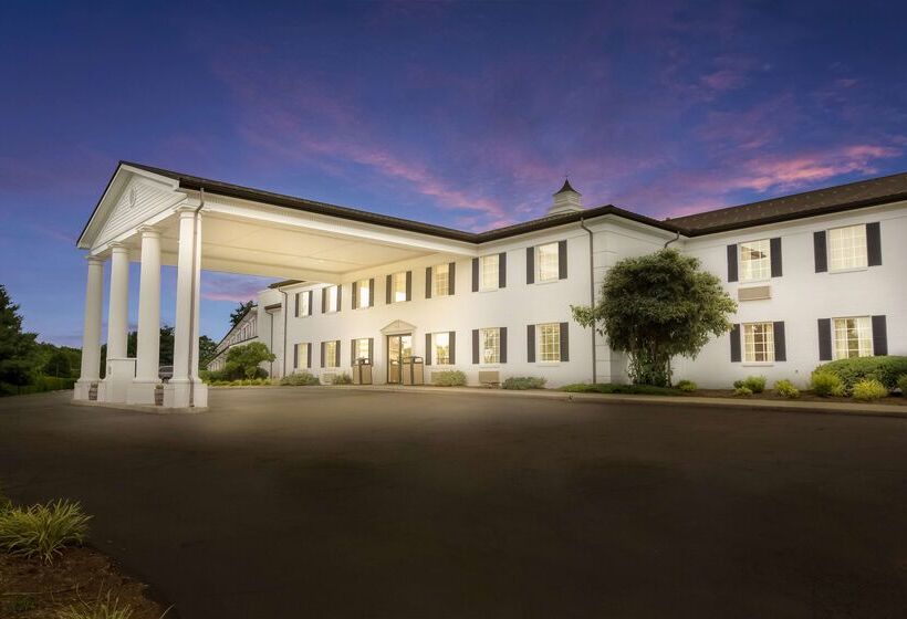 فندق Best Western Parkside Inn