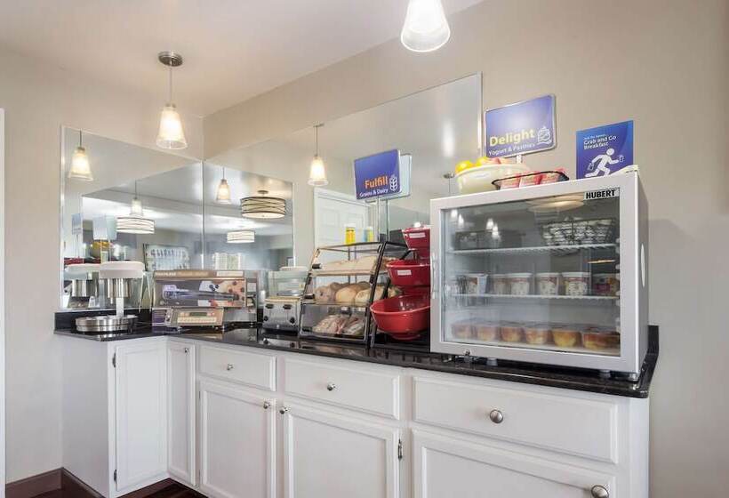 فندق Best Western Parkside Inn