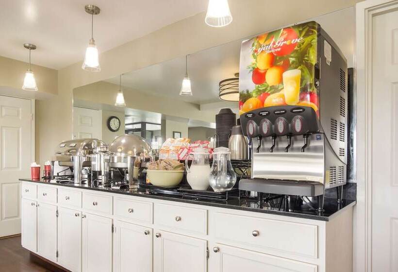 فندق Best Western Parkside Inn