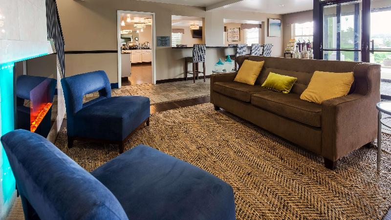 فندق Best Western Parkside Inn