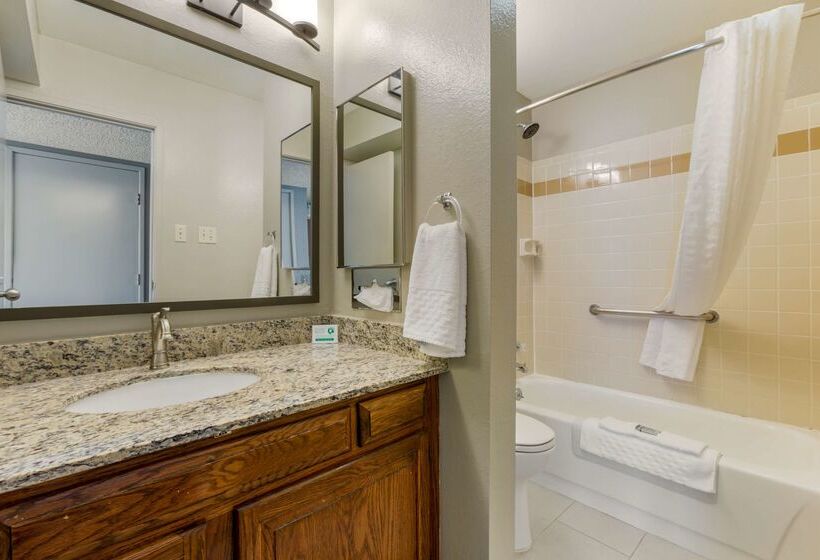 فندق Best Western Pecos Inn