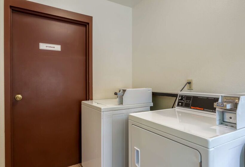 فندق Best Western Pecos Inn