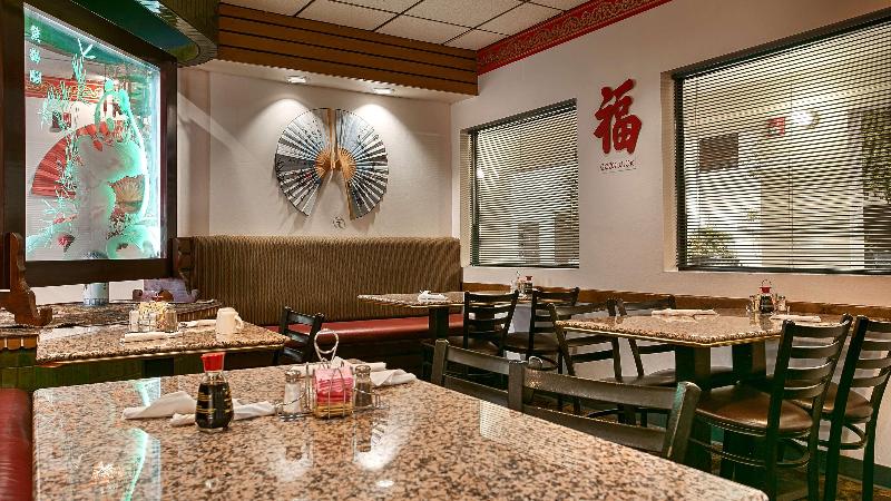 فندق Best Western Pecos Inn