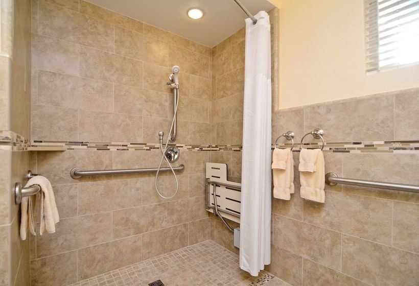 فندق Best Western Petaluma Inn