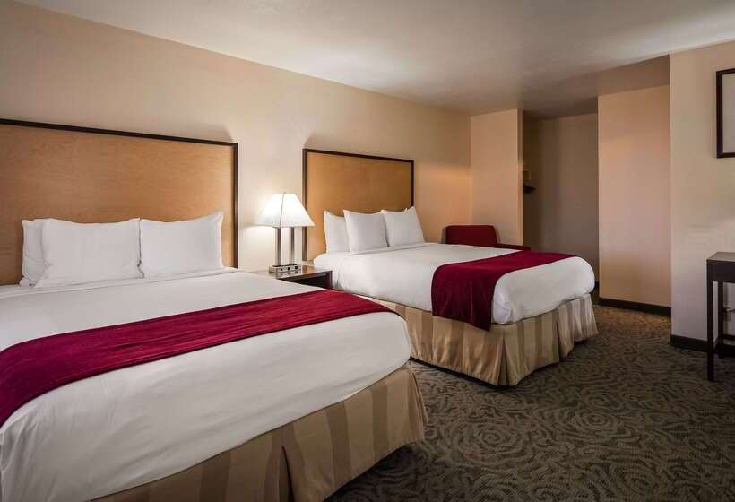 فندق Best Western Petaluma Inn