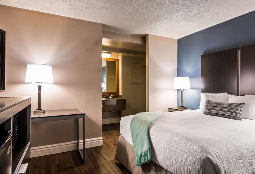 호텔 Best Western Pier Point Inn