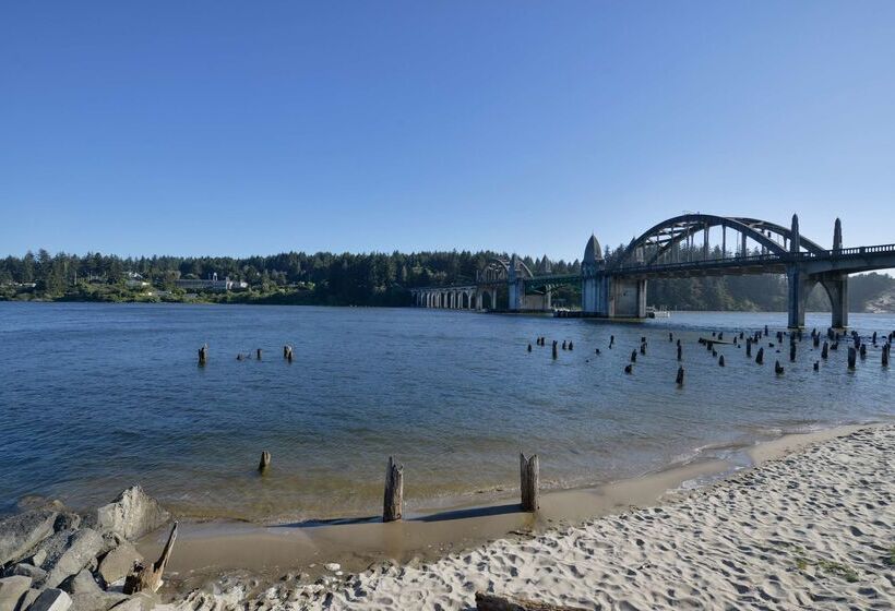 호텔 Best Western Pier Point Inn