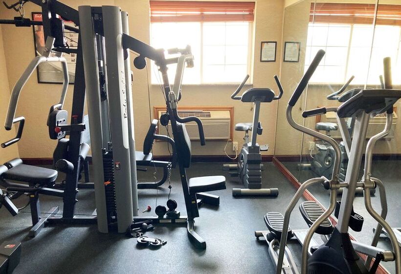 ホテル Americinn By Wyndham Grinnell