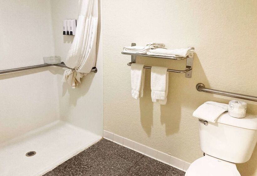 ホテル Americinn By Wyndham Grinnell